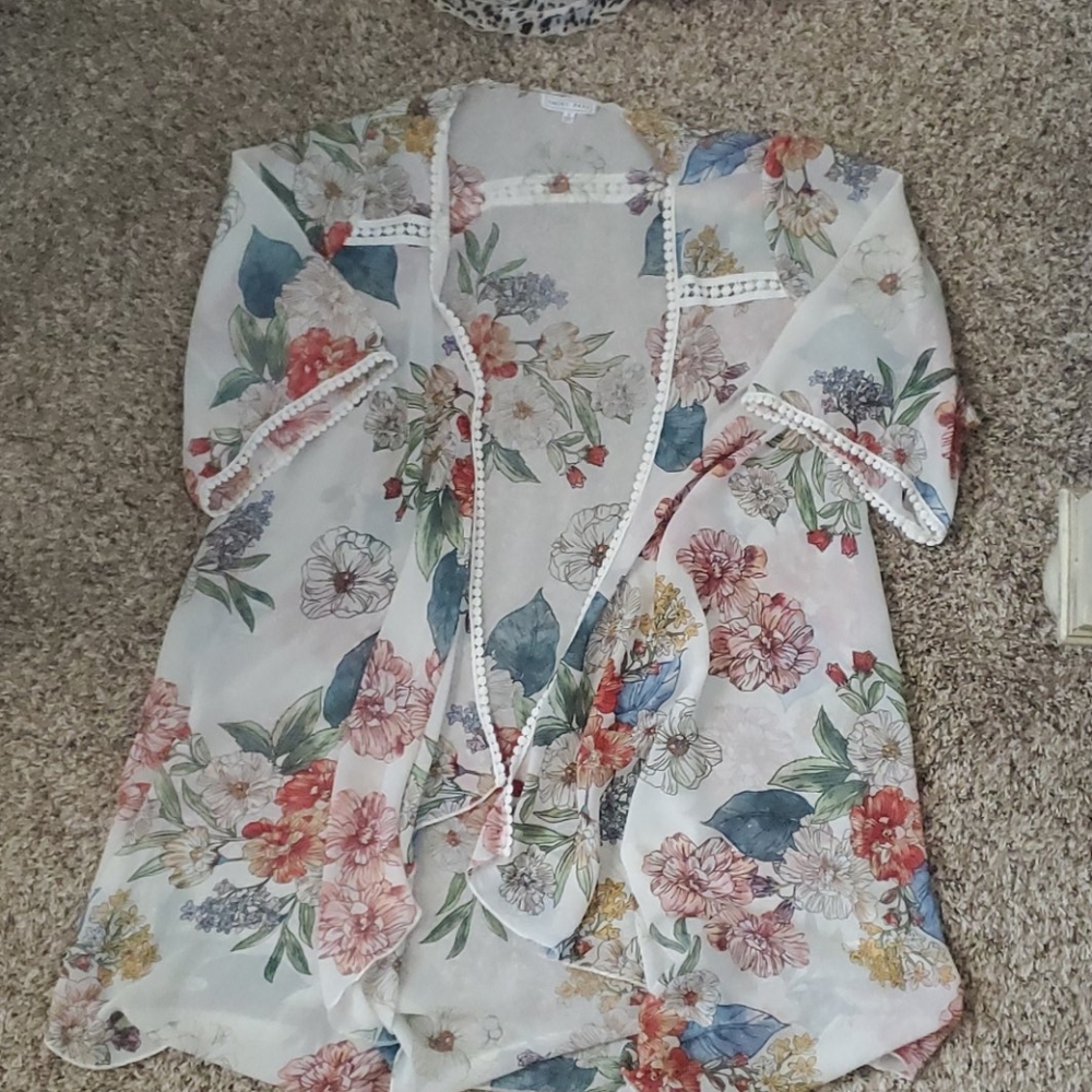 Floral Kimono by Emory Park